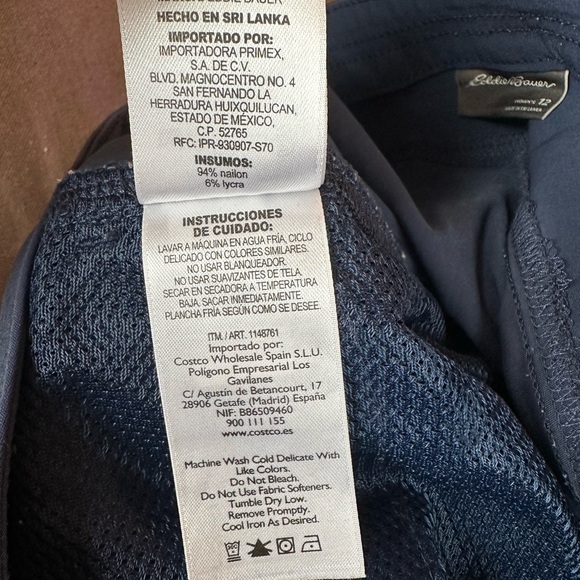 Eddie Bauer Hiking Outdoor Fishing Travel Cropped Pants Womens Size 12 Navy Blue - Picture 7 of 10